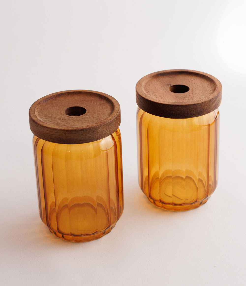 צנצנת זכוכית אמבר